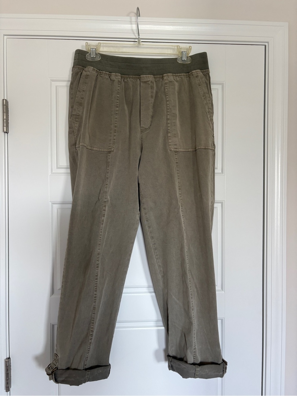 Soft Surroundings Women’s  Casual Cargo Pants - Olive Green